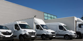 Usługi logistyczne dla e-commerce, czyli jak wybrać najlepszą firmę kurierską dla swojego biznesu