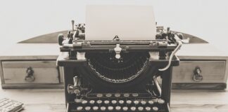 Jak się pisze słowo event?